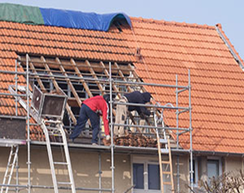 Réparation et rénovation de toiture Louveciennes dans les Yvelines